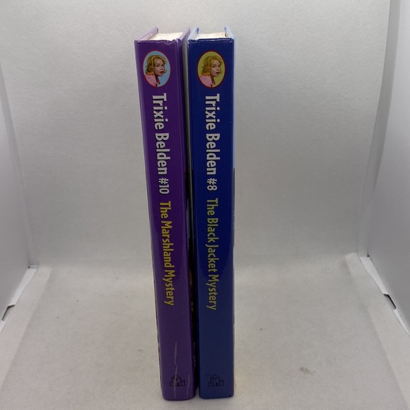 Trixie Belden Books: The Black Jacket Mystery & The Marshland Mystery Hardcovers - Picture 15 of 16
